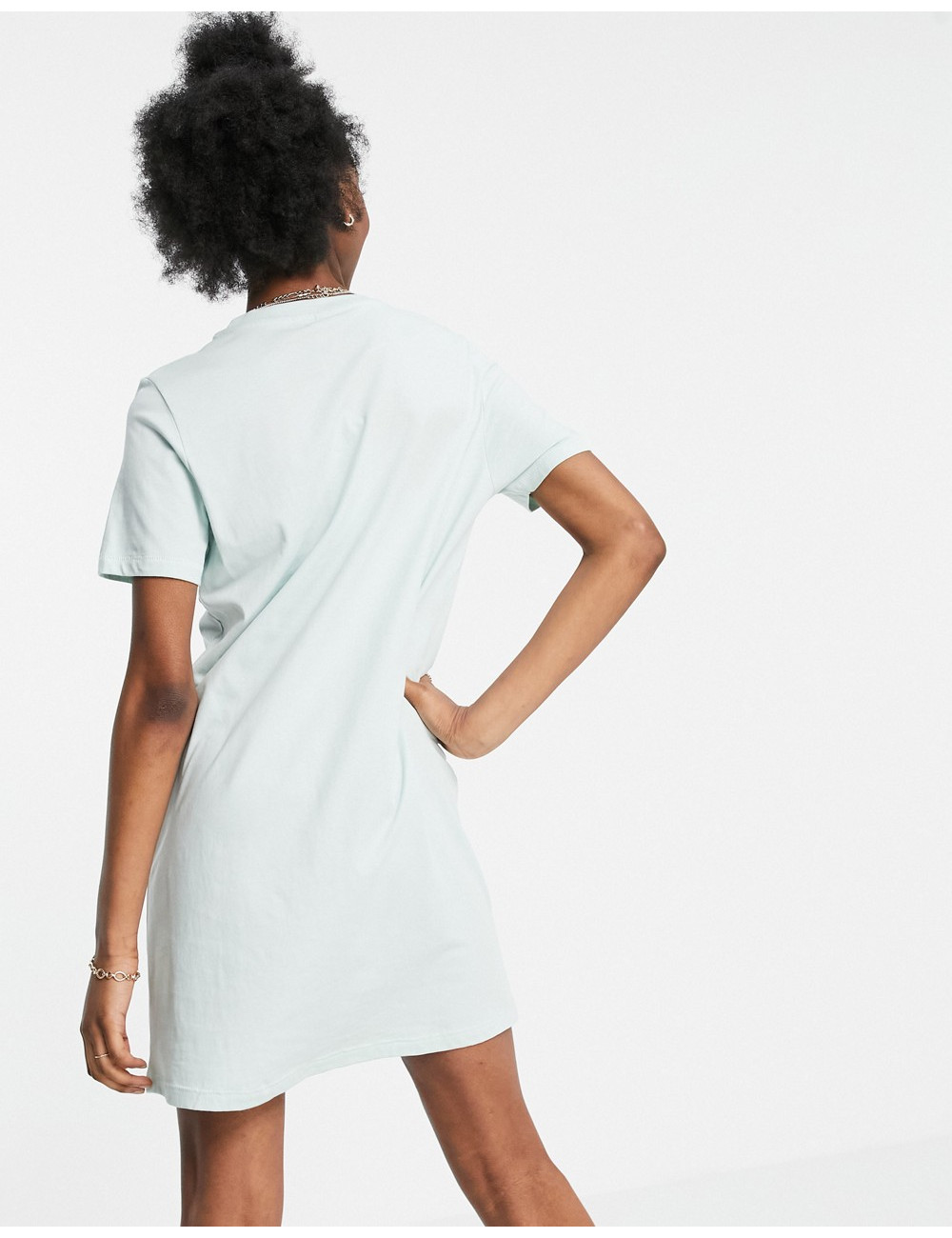Only t-shirt dress in pale...