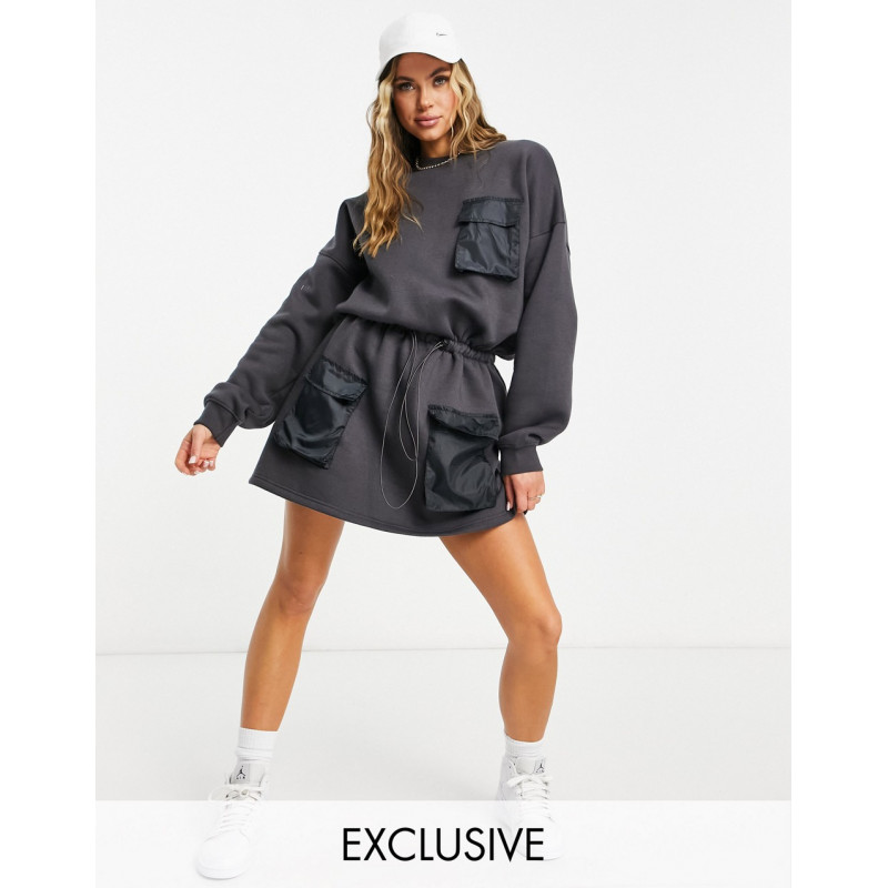 Missguided sweater dress...