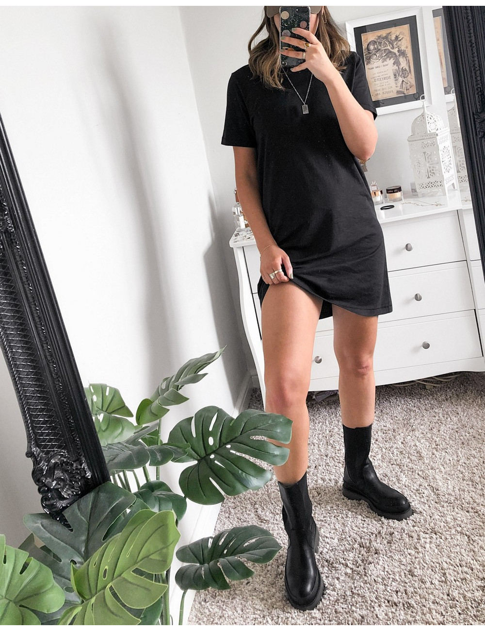 Only t-shirt dress in black