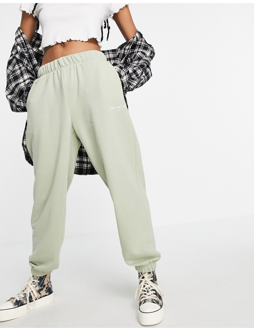 Only jogger co-ord in sage
