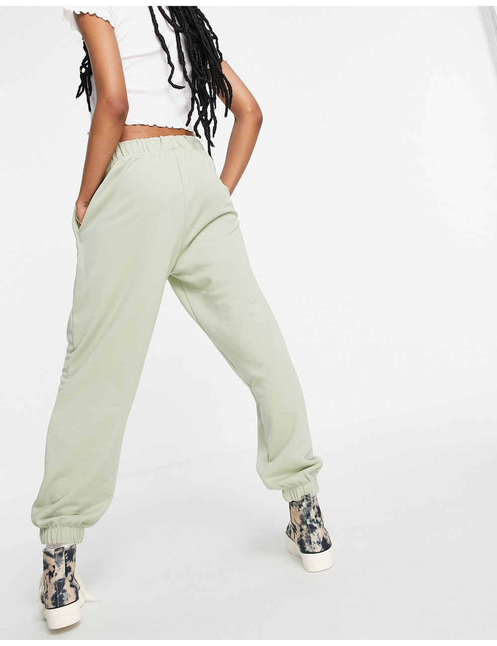 Only jogger co-ord in sage