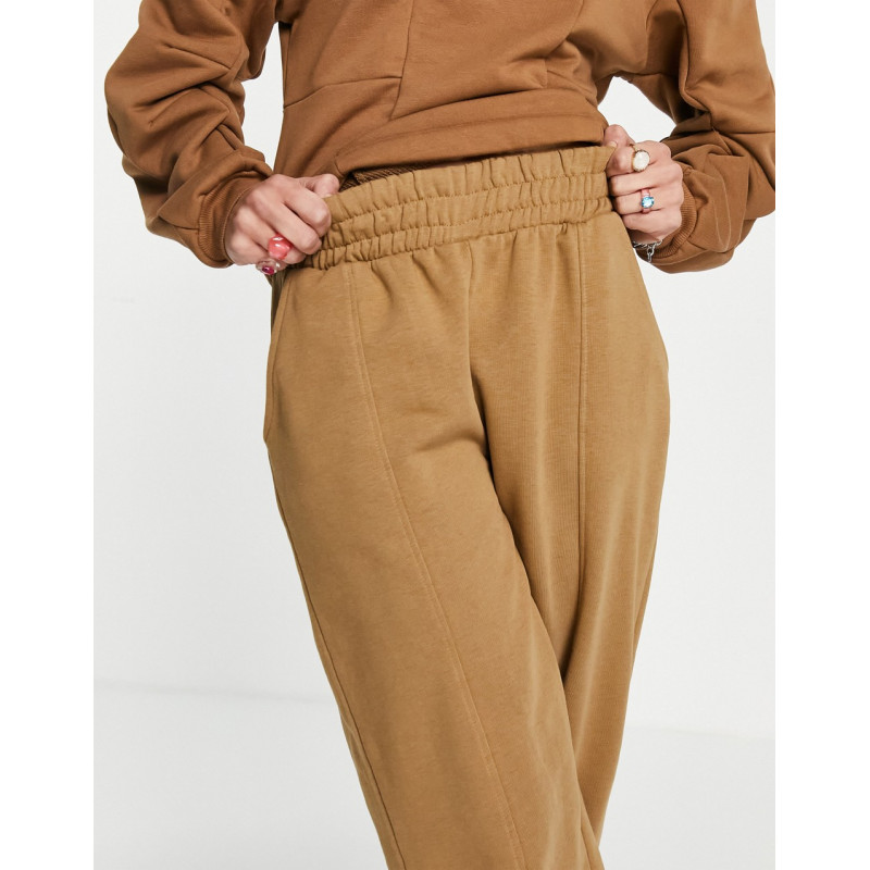 Only jogger co-ord in brown