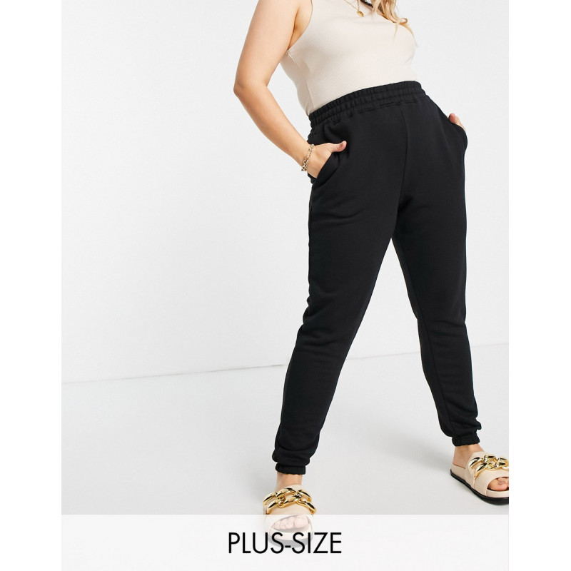 Missguided Plus jogger in...