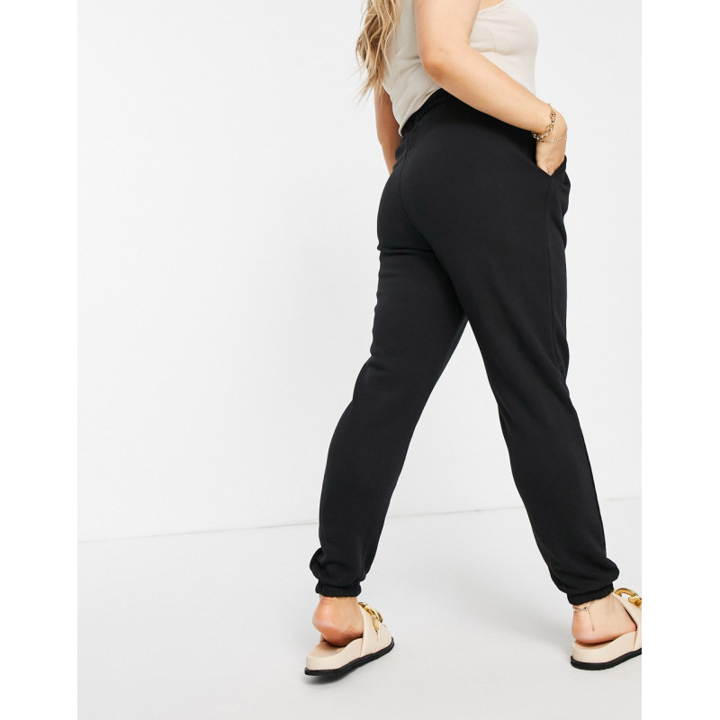 Missguided Plus jogger in...