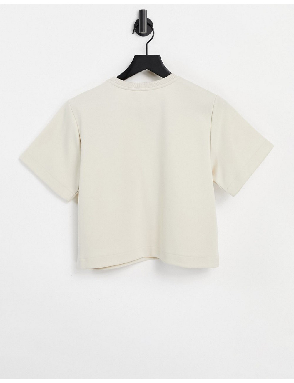 Object cropped t-shirt in...