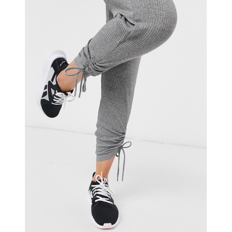 HIIT cropped joggers with...