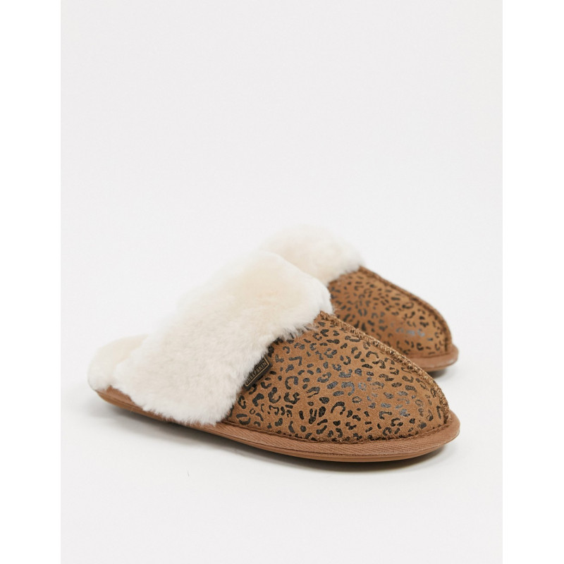 Sheepskin by Totes mule...