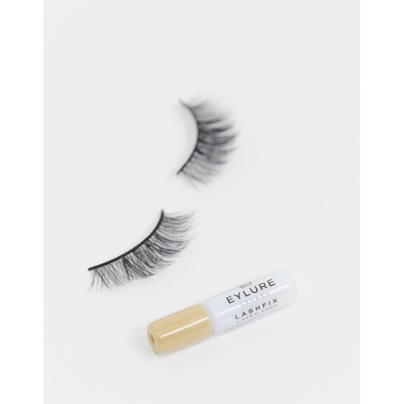 Eylure Fluttery 3D Lashes -...