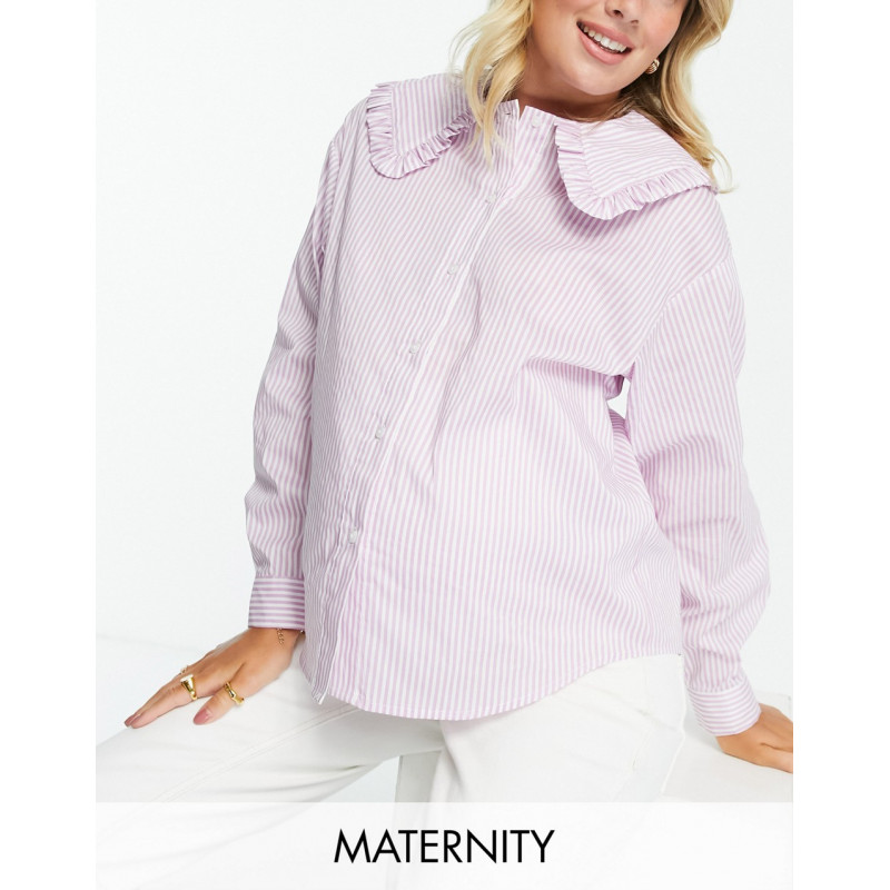 Pieces Maternity shirt with...