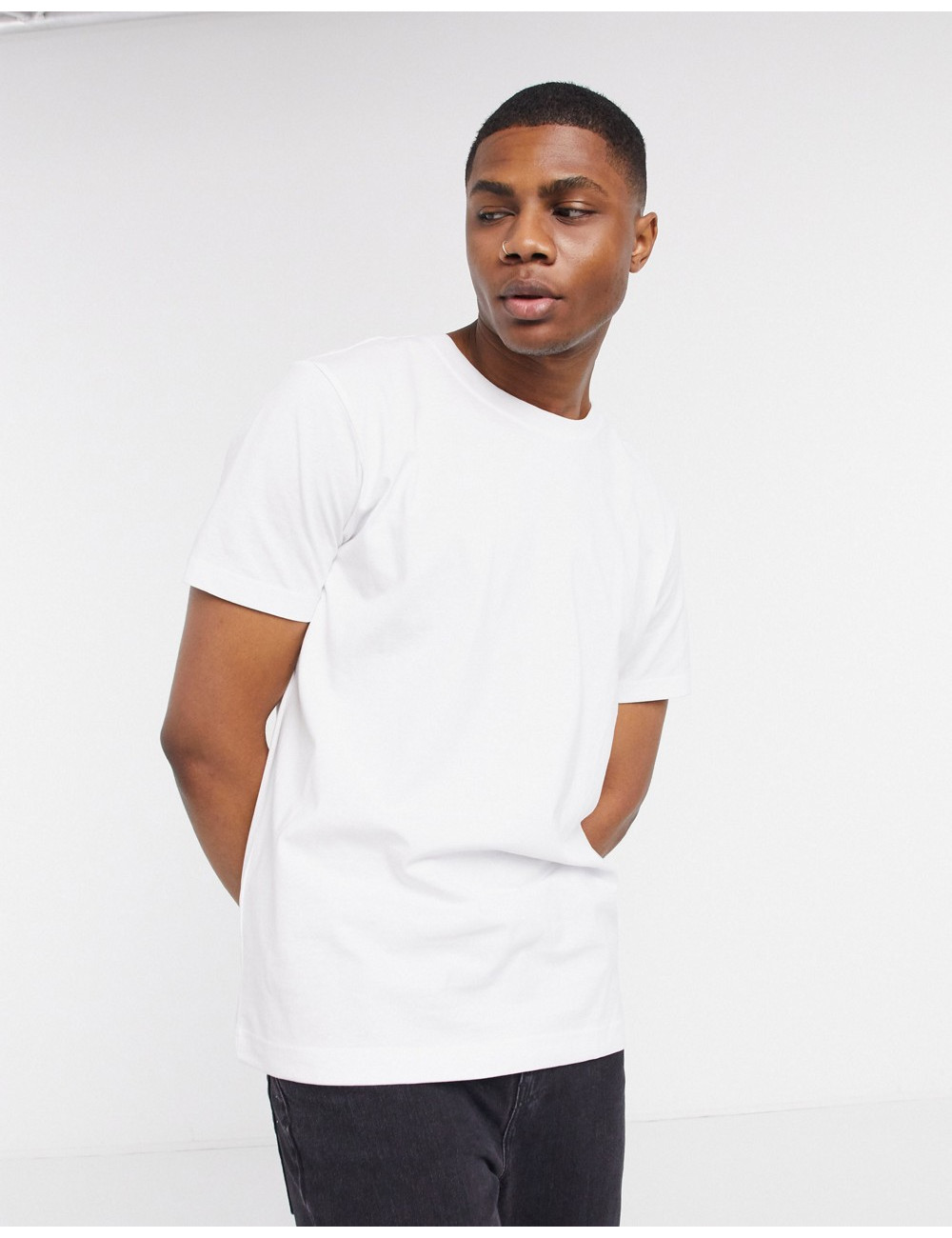 Weekday relaxed t-shirt in...