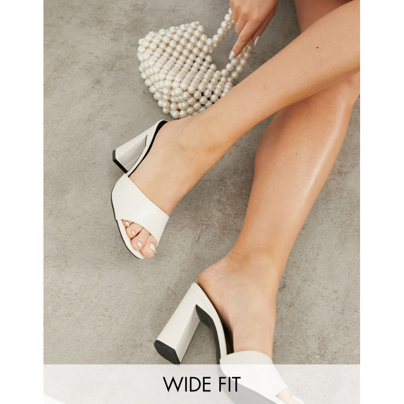Glamorous Wide Fit heeled...