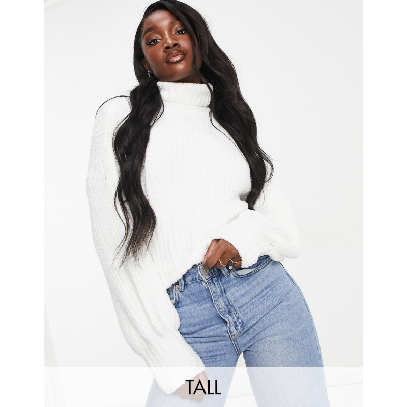 Missguided Tall fluffy...