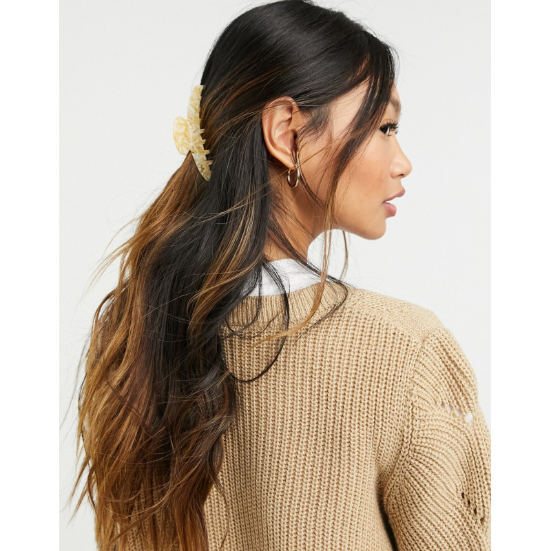 ASOS DESIGN hair claw in bone