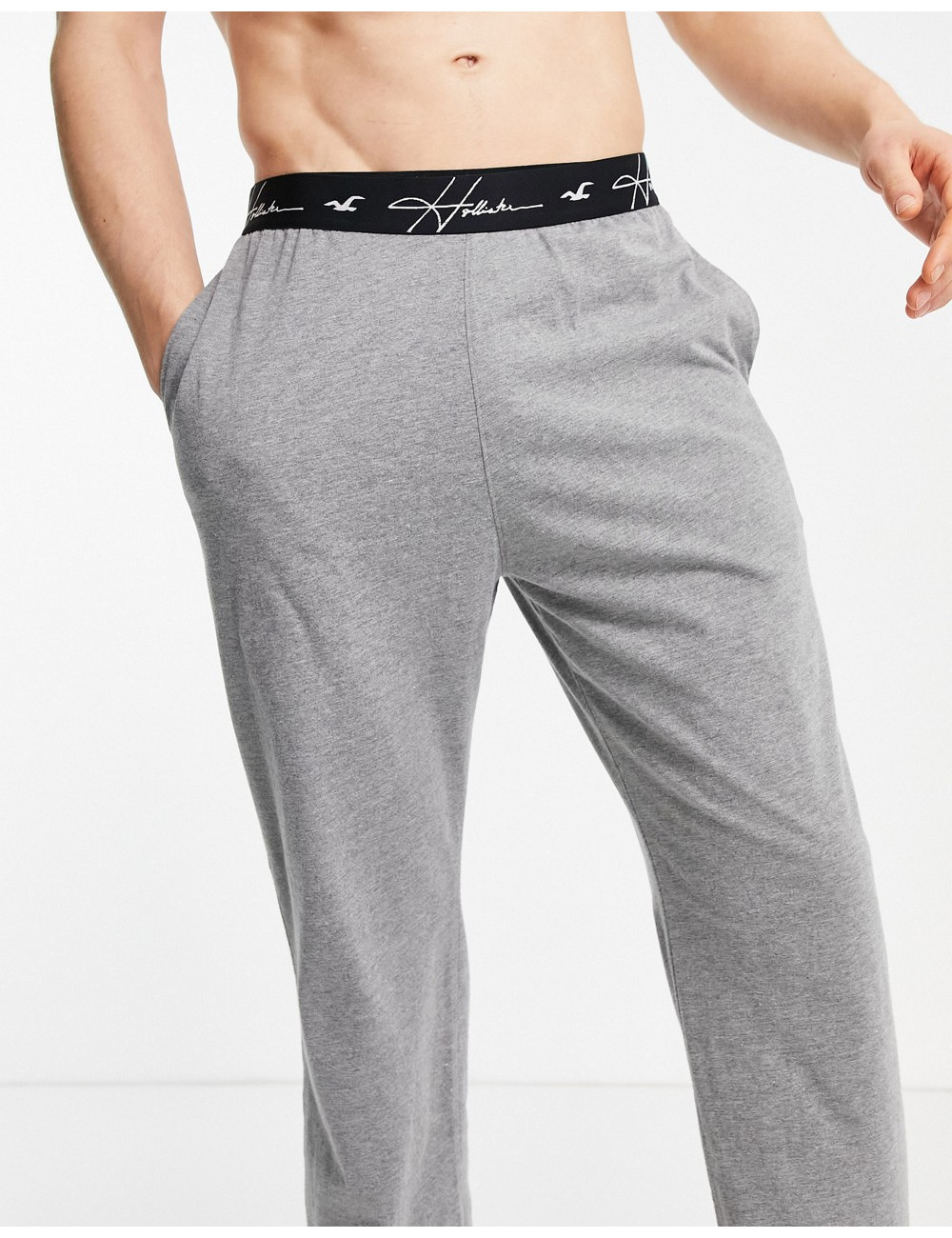 Hollister lounge jogger in...