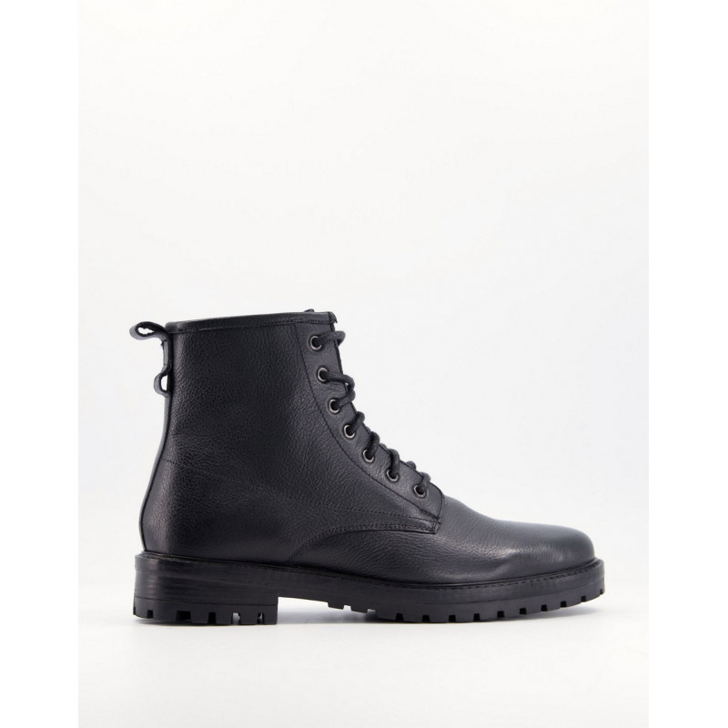 schuh lace up boots in...