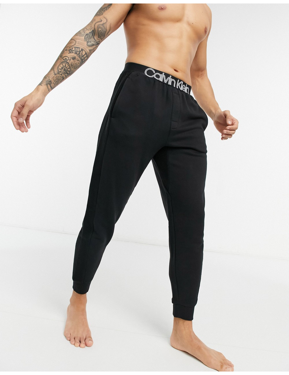 Calvin Klein jogger in black