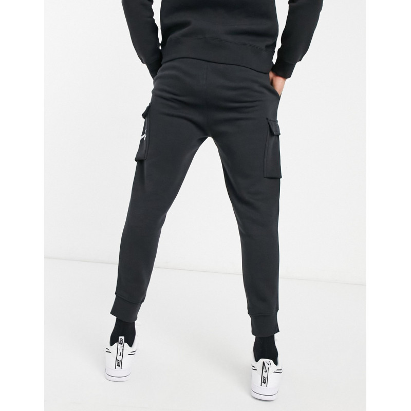Nike court cargo joggers in...