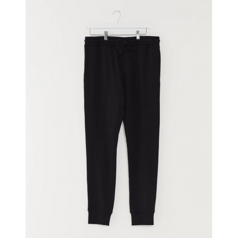 New Look jogger in black