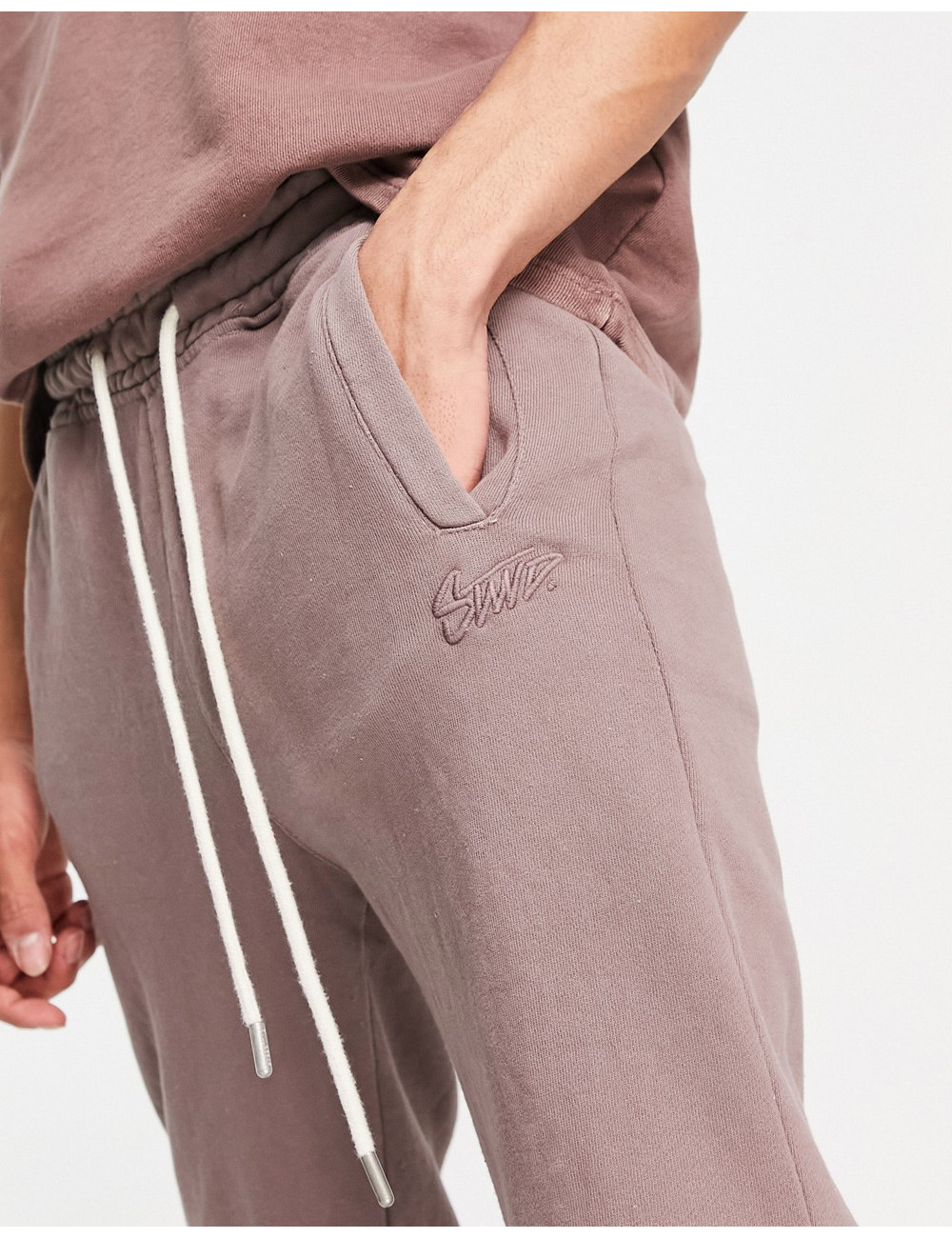 Pull&Bear washed jogger in...