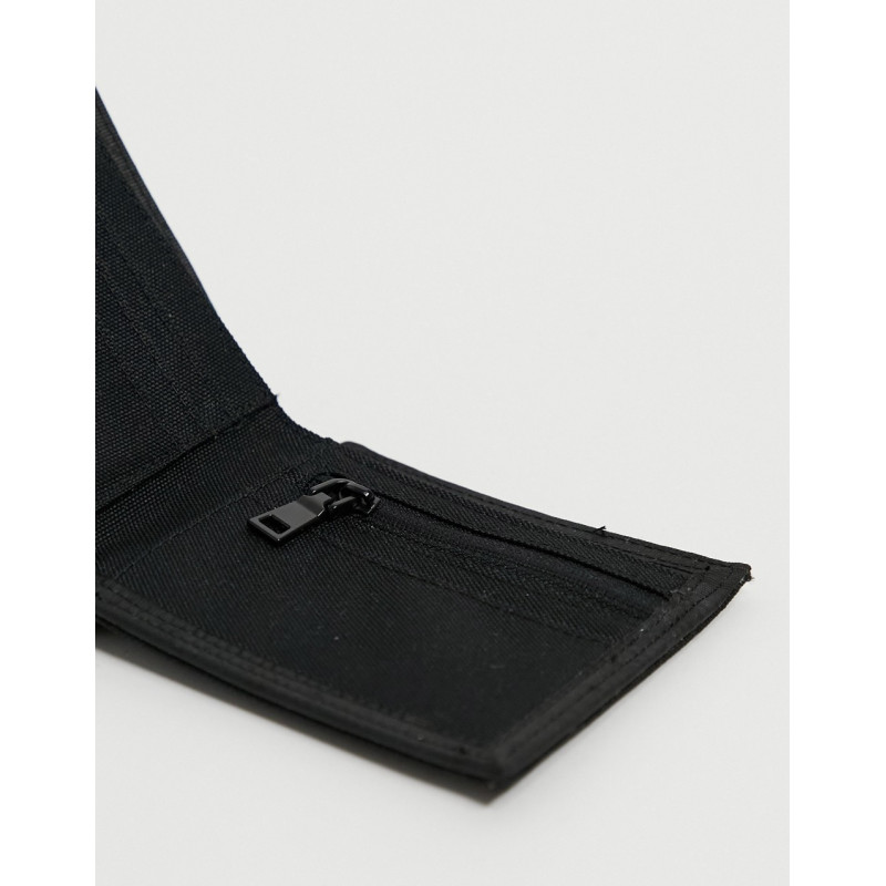 Consigned bi fold wallet