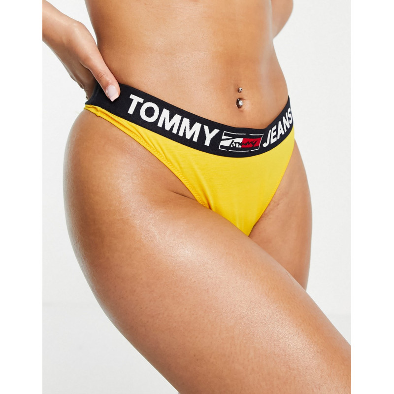 Tommy Jeans logo thong in...