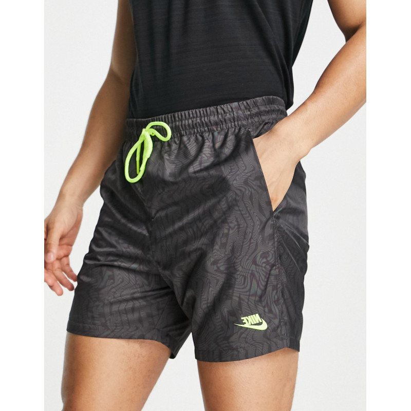 Nike shorts in grey