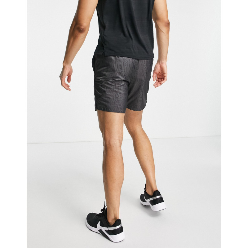Nike shorts in grey