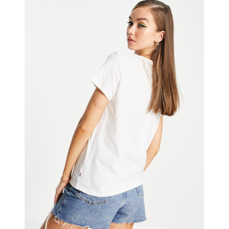 Levi's the perfect tee 2.0...