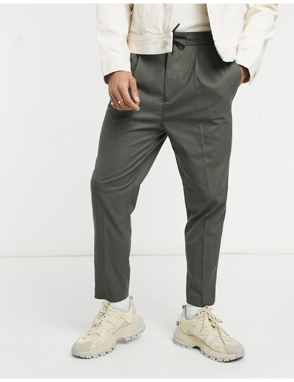 ASOS DESIGN tapered smart...