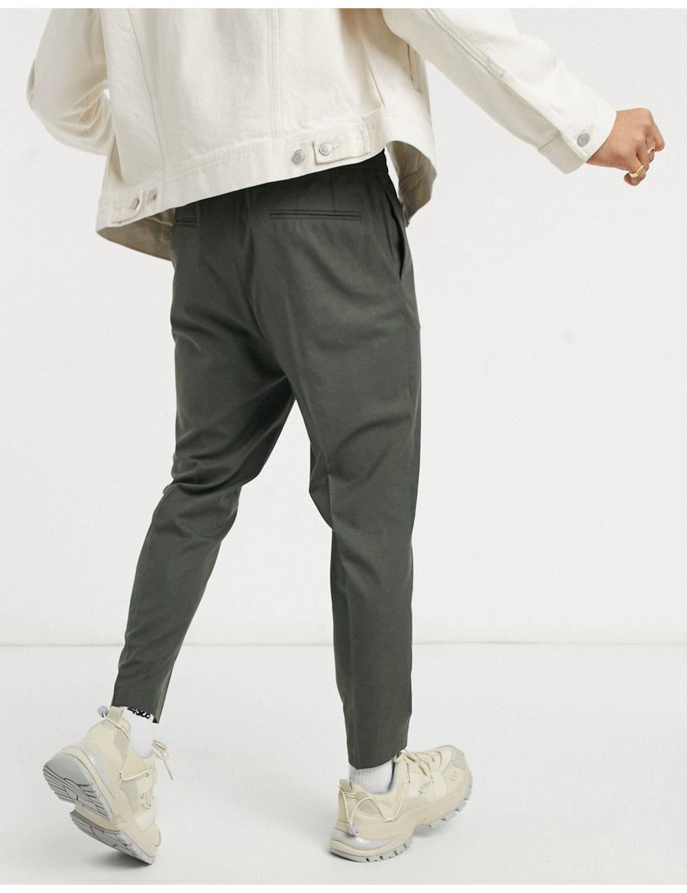 ASOS DESIGN tapered smart...