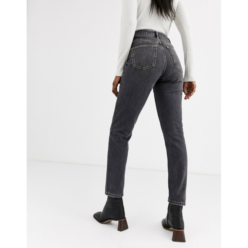 Topshop mom jeans in washed...
