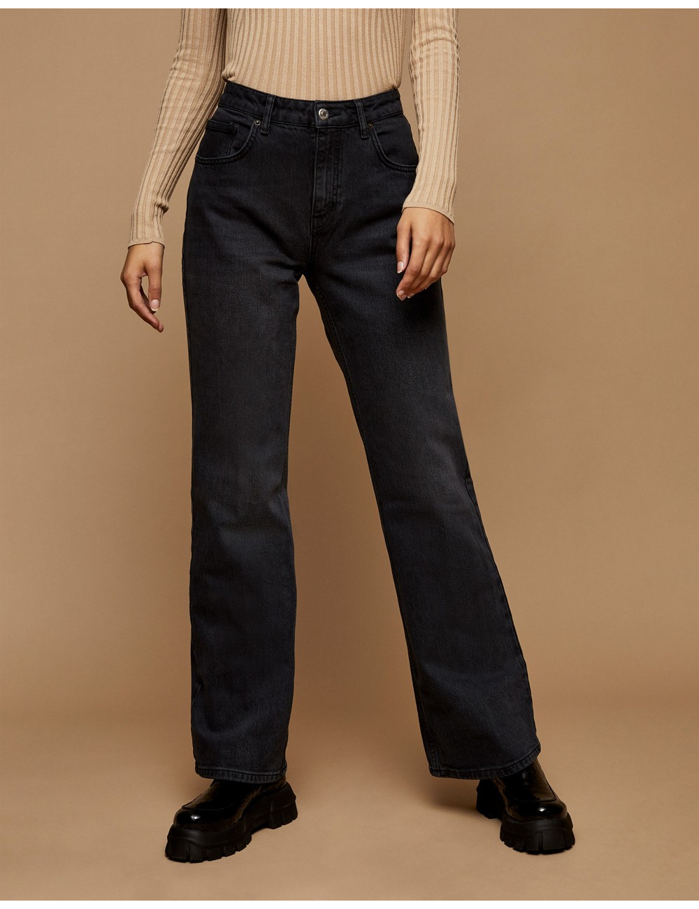 Topshop relaxed flare jean...