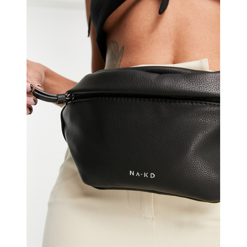 NA-KD belt bag in black