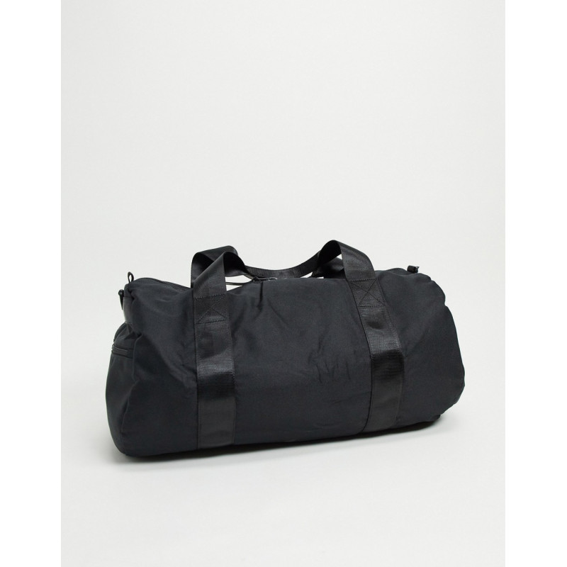 Consigned holdall in black