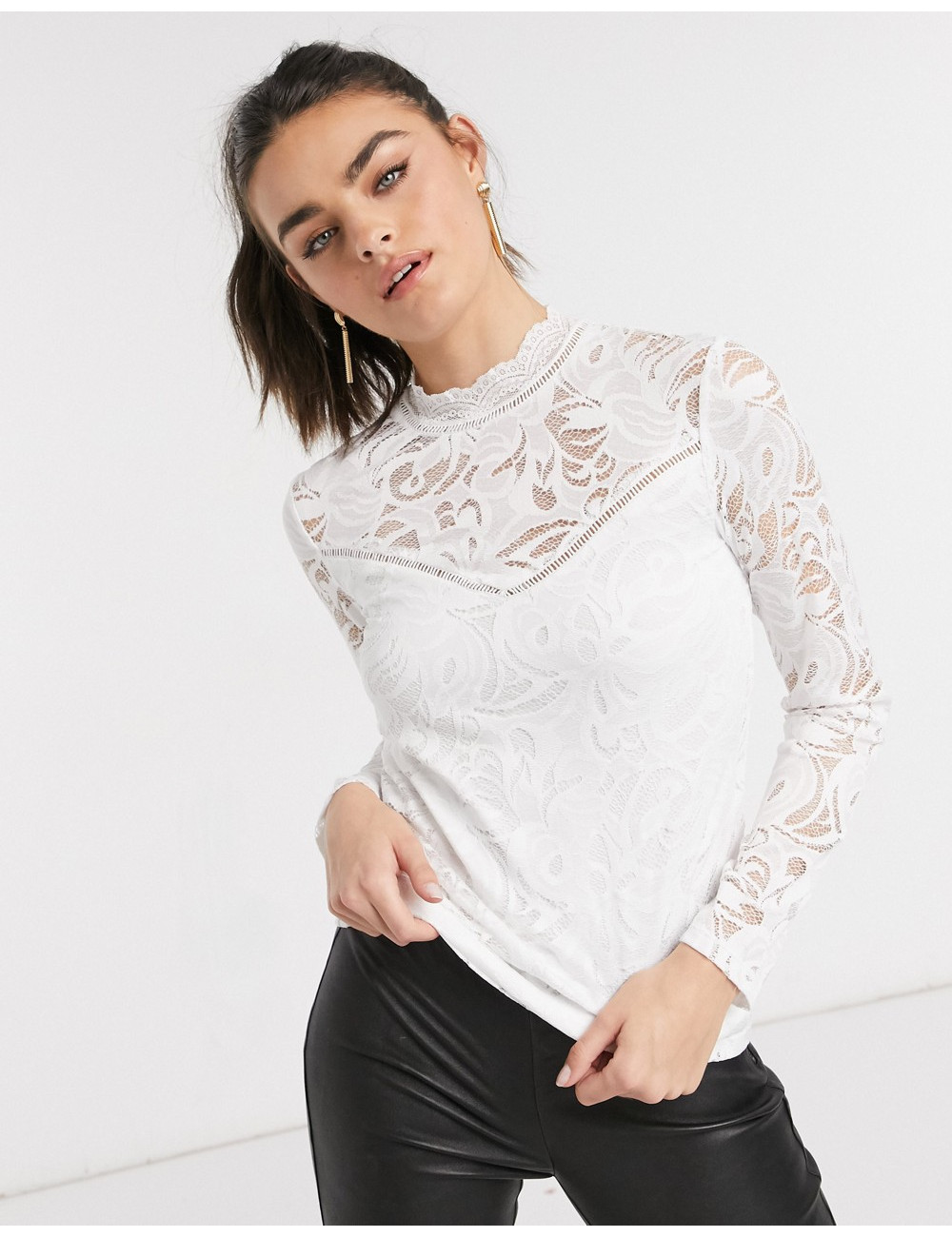 Vila high neck lace top in...