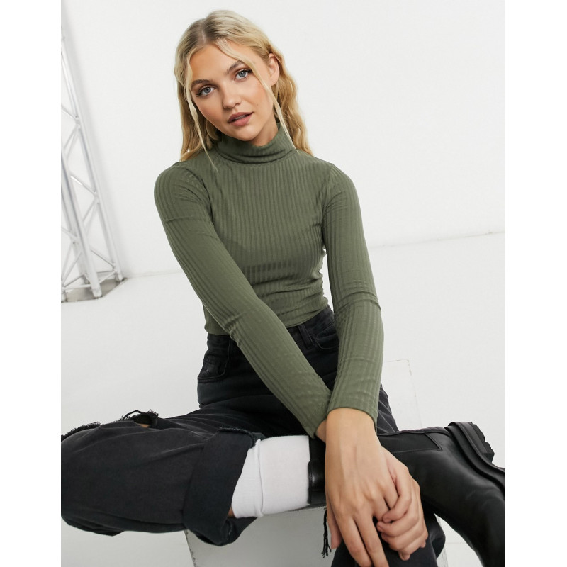 New Look ribbed roll neck...