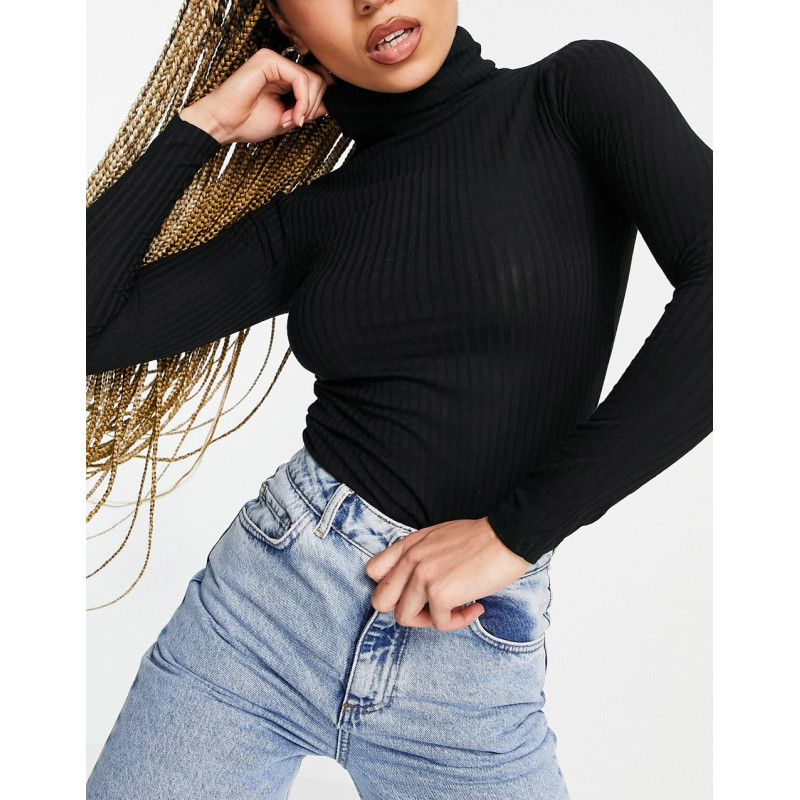 New Look rib roll neck in...