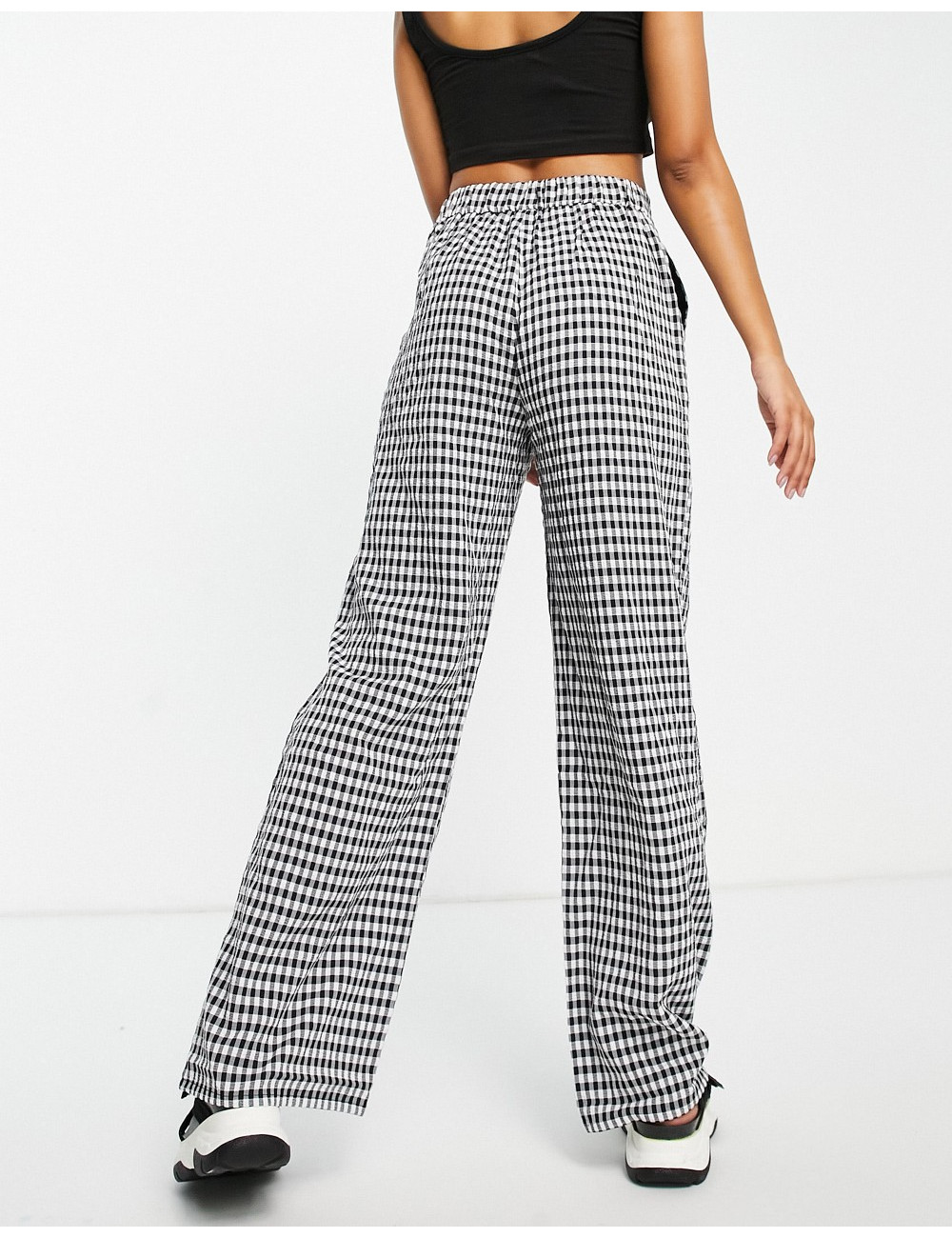 Pieces wide leg trouser in...