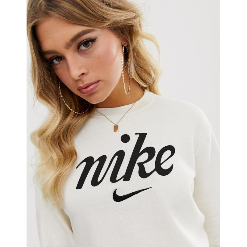 Nike cream cropped sweatshirt