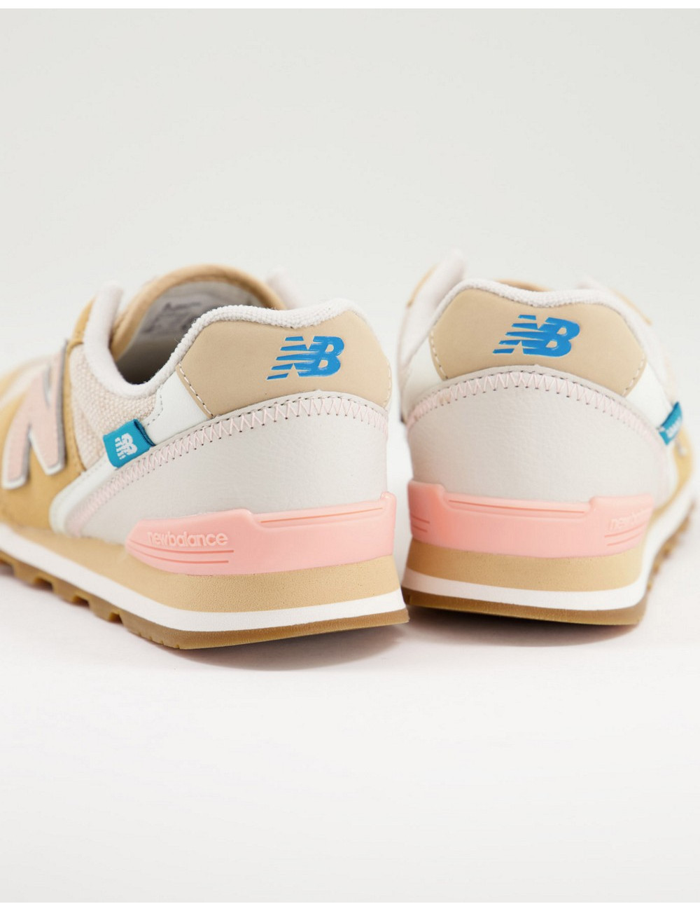 New Balance 996 trainer in tan