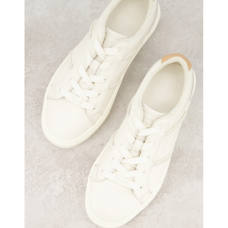 UGG Dinale trainers in off...