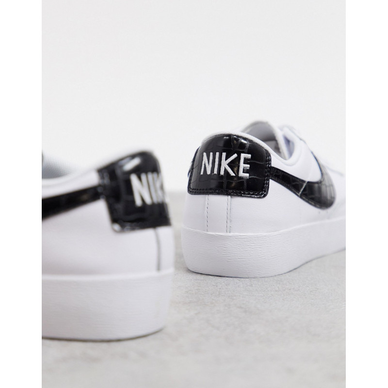 Nike Blazer Low in white...
