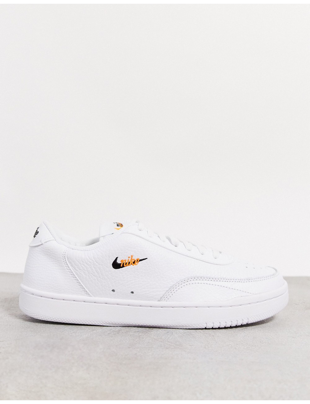 Nike Court Vintage trainers...