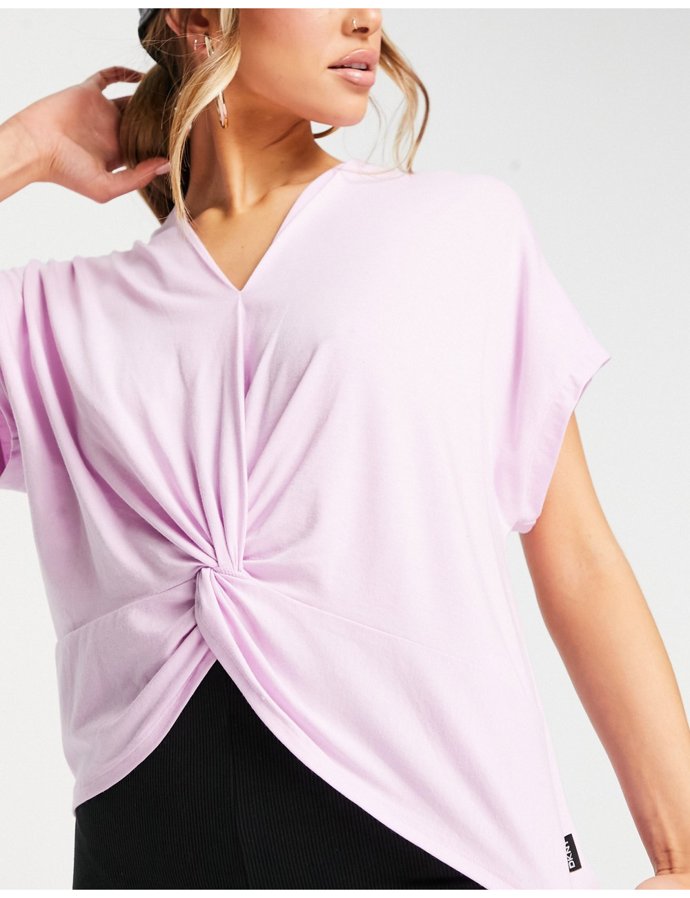 DKNY twist front top in lilac