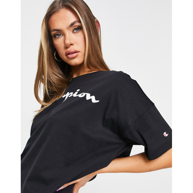 Champion boxy crop top in...