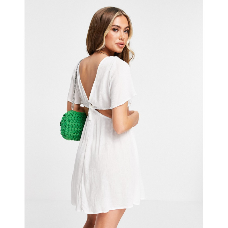 Missguided mini dress cover...
