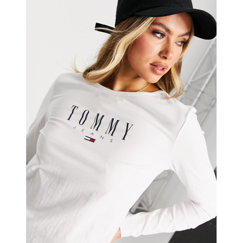 Tommy Jeans long sleeve...