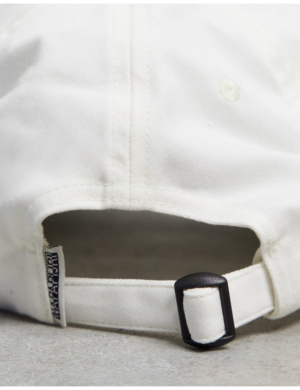 Napapijri Fontan cap in white