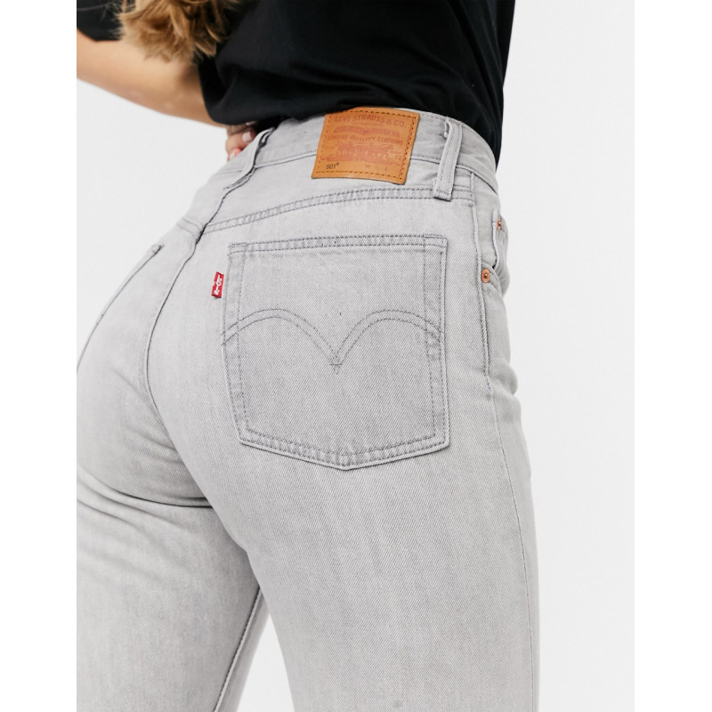 Levi's 501 crop jeans in...