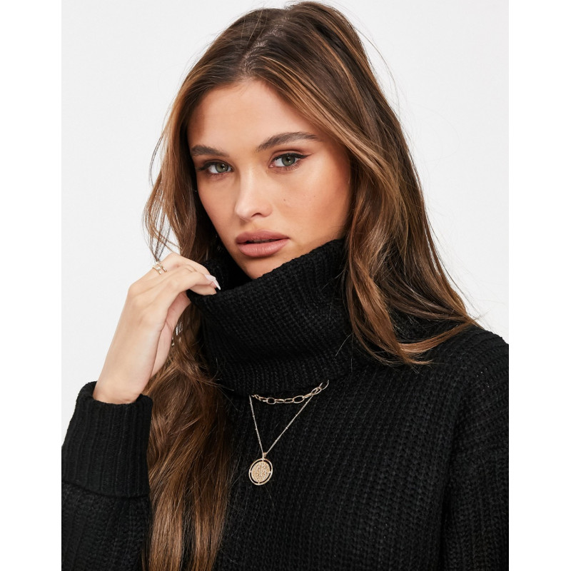 QED London roll neck neck...